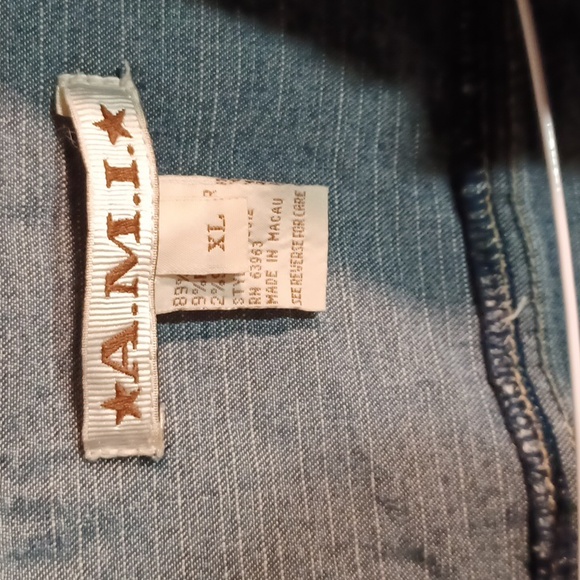 Stylish denim jacket! - Picture 4 of 4